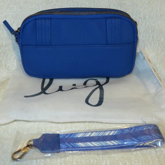 Coupe XL Matte Luxe VL Convertible Crossbody Bag plus matching wristlet - Picture 3 of 6